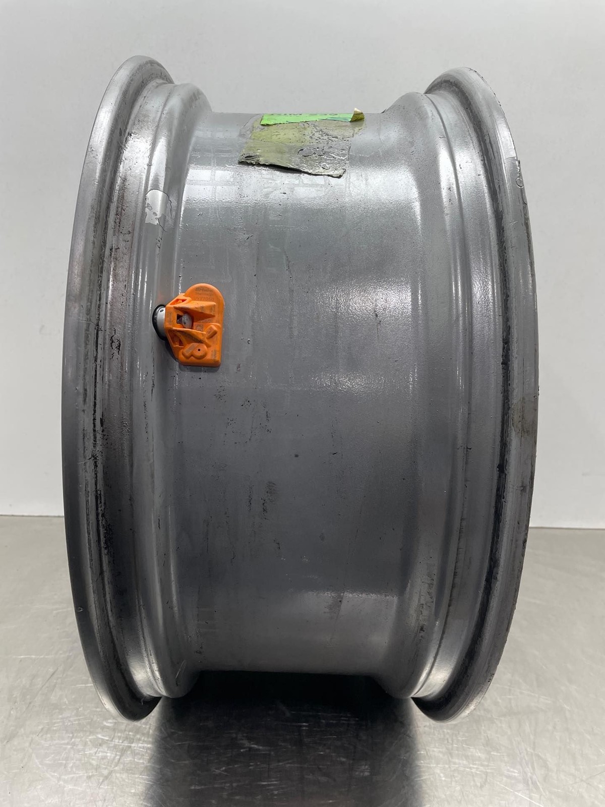 2009 Maserati Quattroporte Wheel Rim 20x8.5 Alloy 7 Spoke FRONT OEM 670010622