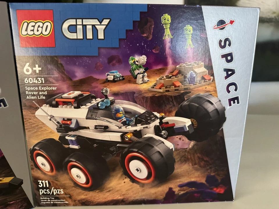 LEGO City Space Explorer Rover And Alien Life 60431 & Space Science Lab 60439 - Image 3 of 4