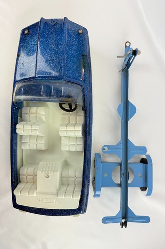 Tonka Jeep Jeepster w/ Plastic Boat & Trailer Blue Vintage Pressed Steel - Picture 19 of 24