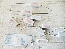 5 PIECE XICON CR5-24 24 Ohm 24 Ω / 5W 5 WATT ±5% CERAMIC WIRE WOUND RESISTOR