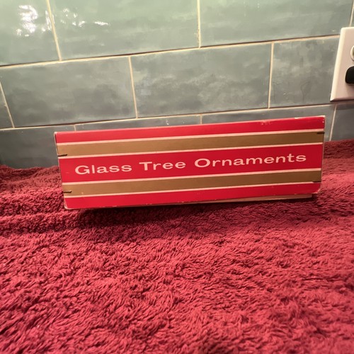 6 Vintage Austrian GLASS Christmas Ornament In Box 2 1/2” wide - Picture 14 of 16