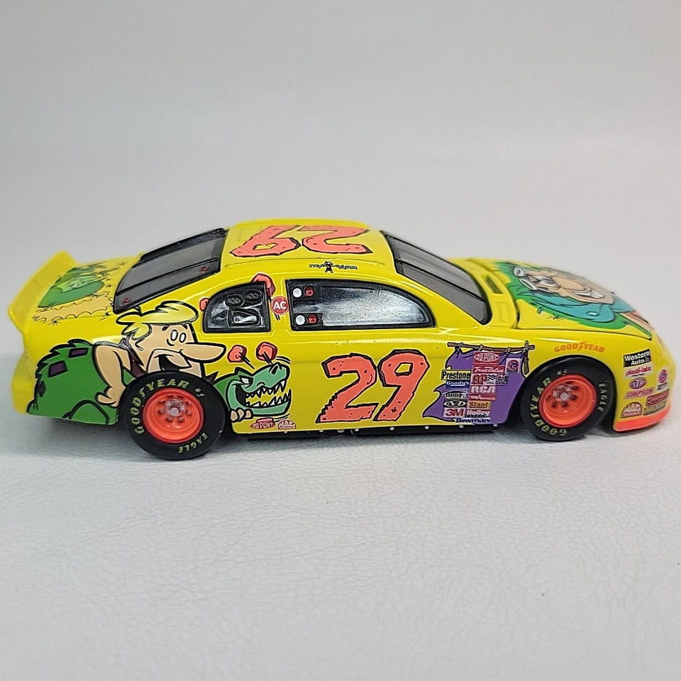 1:43 Steve Grissom 1997 Cartoon Network Wacky Racing Diecast Car Revell NASCAR Foto 4 de 4