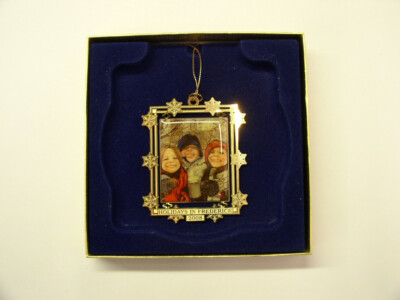 2008 Holidays in Frederick Md Three Children Christmas Ornament 24k gold finish