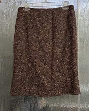Valentino Skirt 29 Waist 23 Length Burgundy Silk Lined Back Zip EUC Size 6