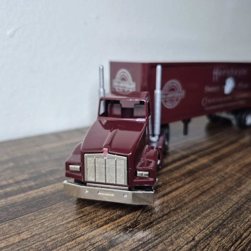 Hershey’s Chocolate 100th Anniversary 1994 Winross 1/64th Die-cast Truck NO BOX! - Image 3 of 4
