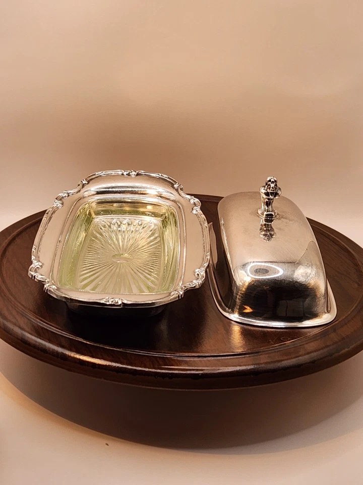 Plato de mantequilla de plata reflejo Roger Bros 1847 de colección con bandeja de vidrio y tapas Foto 4 de 4