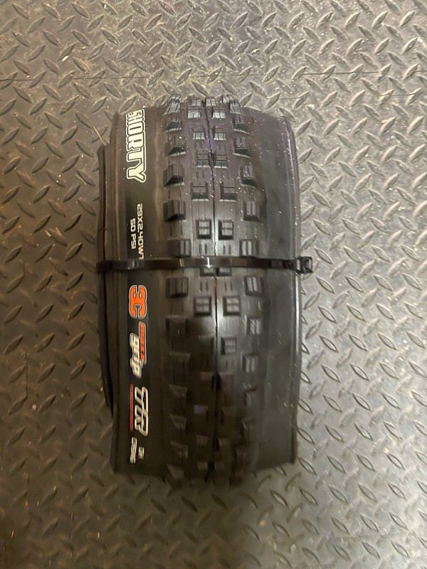 Maxxis Shorty Gen 2 - 29x2.4 DH