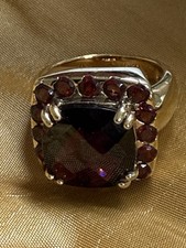 GORGEOUS VERMEIL 925 Sterling Silver Ring With Garnet Faux Garnet Stones Sz6