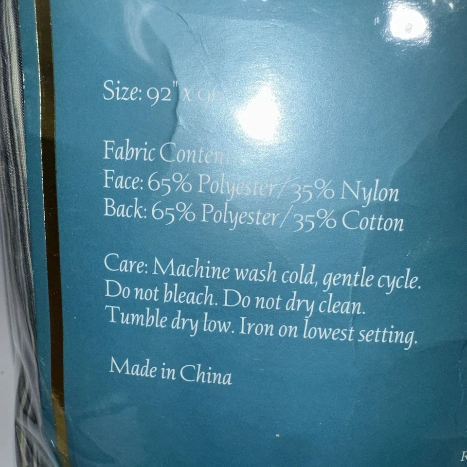 Edredón completo/queen The Manhattan Duvet Co Alliance (92x96) 2 fundas (20x26) Foto 3 de 3