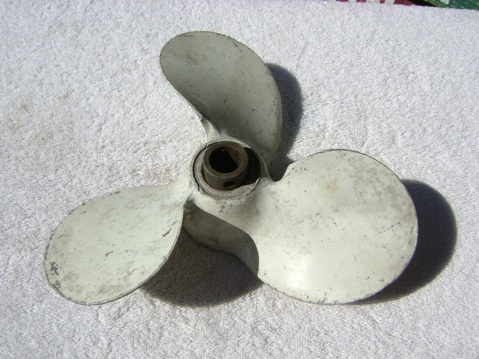 Foto 1 di 3