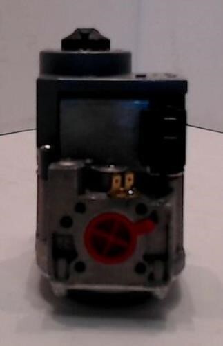 NEW Honeywell VR8205M1122 Solenoid Valve 24V 60Hz - Bild 2 von 3