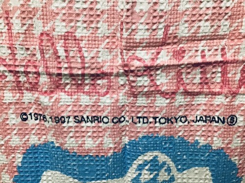 Vintage 1997 Sanrio Hello Kitty Tokyo Japan Waffle Picnic Towel Blanket HTF - Picture 6 of 6