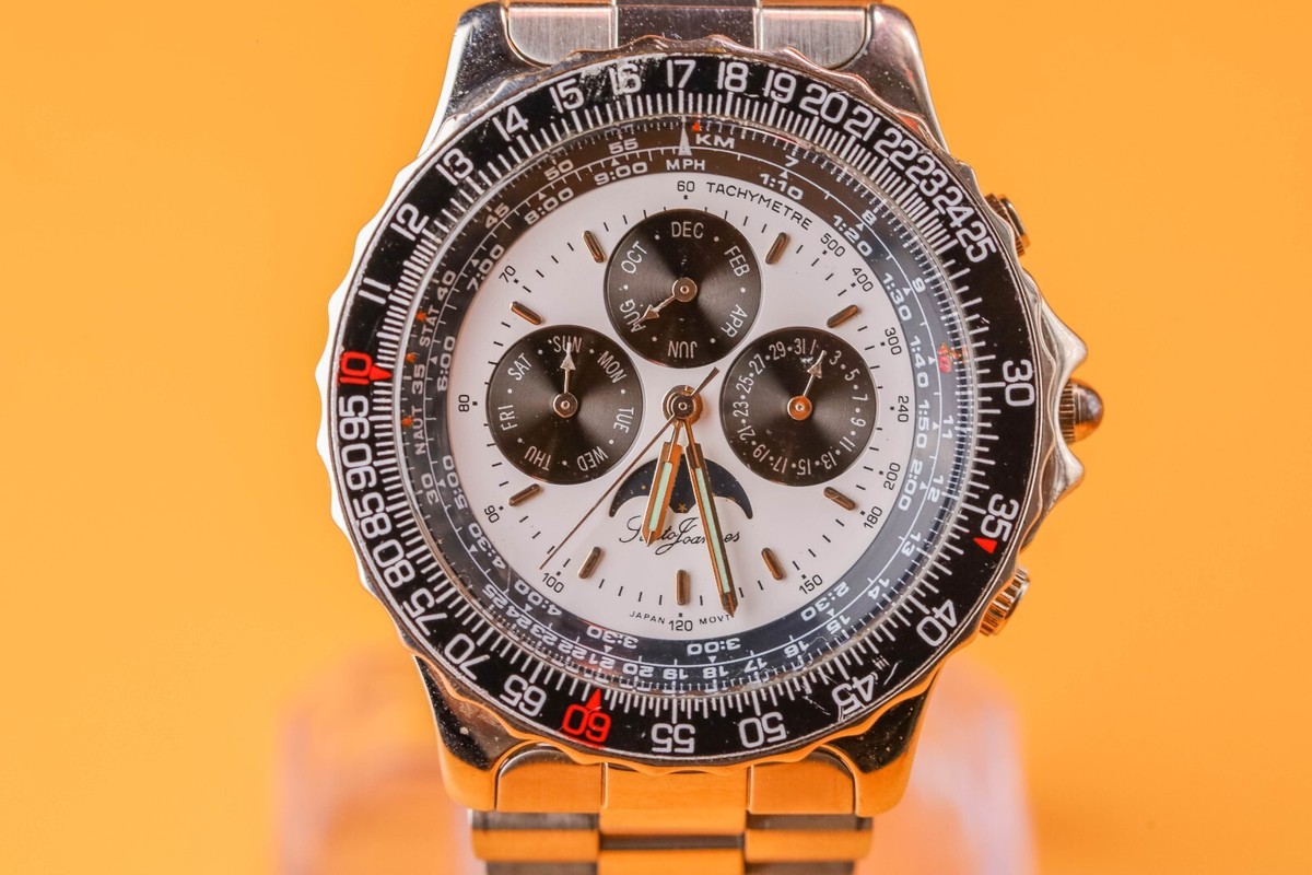 三登　ジョナサン 99f4f90b9e044857658c4d34657680