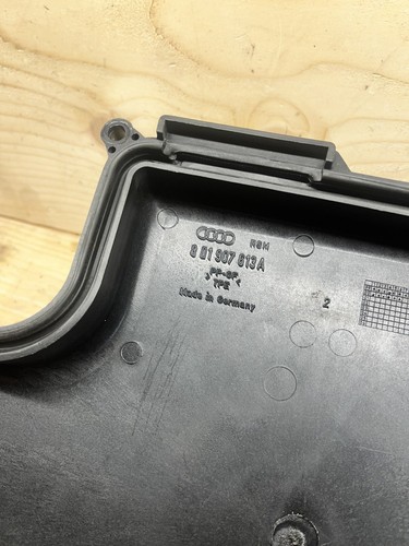 97-01 Audi A4 B5 00-02 S4 98-04 A6 01-05 Allroad C5 ECU ECM Cover 8D1907613A - Picture 6 of 6
