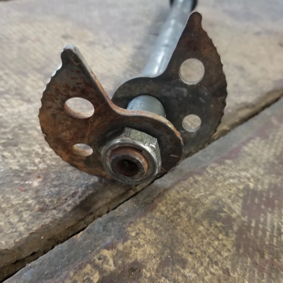 1991 90-99 SUZUKI DR350SE DR350 eixo traseiro roda parafuso eixo espaçador porca ajustador - Imagem 4 de 4