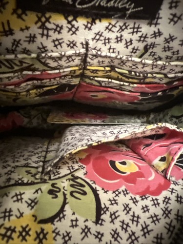Bolso/cartera organizadora bandolera pequeña con correa ajustable acolchada lisa marrón Vera Bradley - Imagen 5 de 6