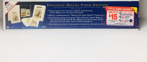 Walt Disney's Snow White & the Seven Dwarfs Exclusive VHS Deluxe Edition New - Picture 2 of 4