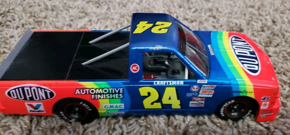 Ken Schrader Diecast 1 24 Lot #1 - Image 4 of 4