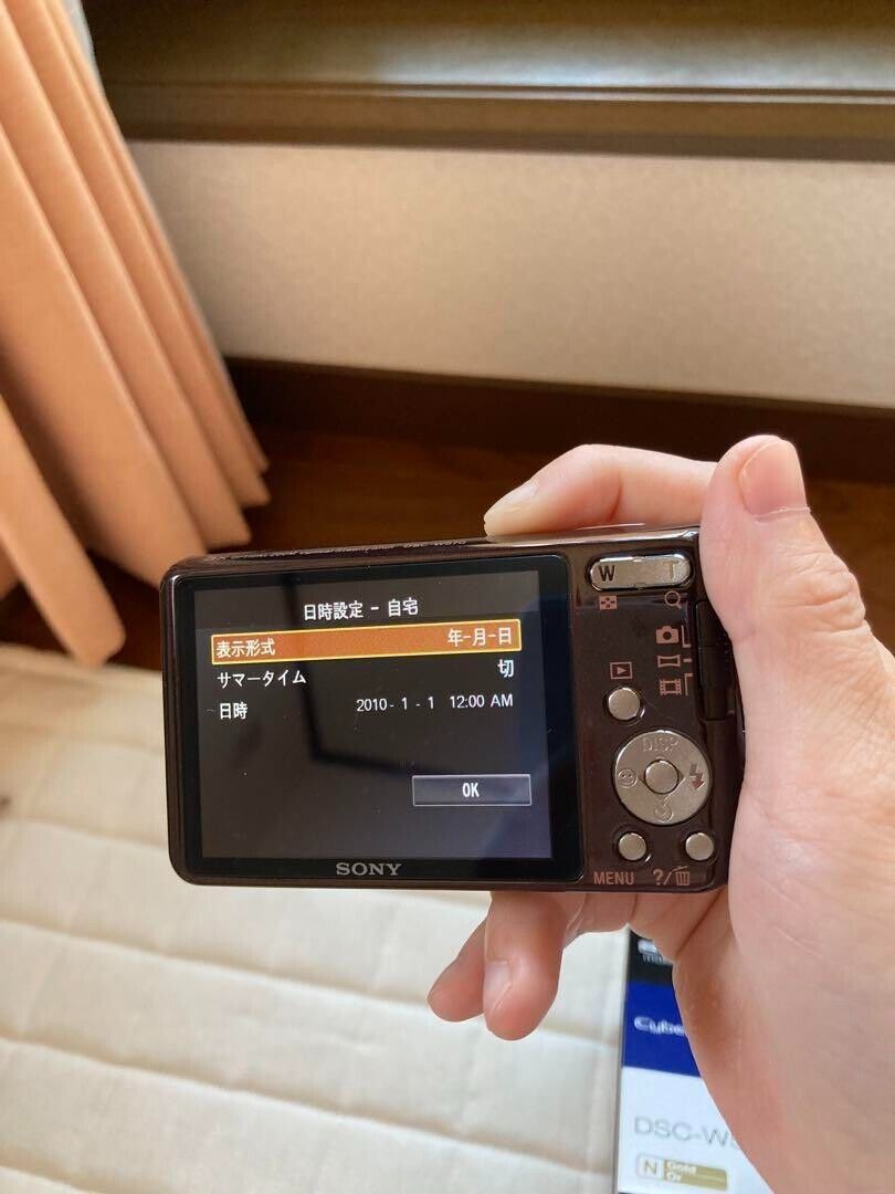 Sony Cyber Shot DSC-W570 Gold 16.1MP Digital Camera Japanese Sony Cyber Shot DSC-W570 Gold 16.1MP Digital Camera Japanese