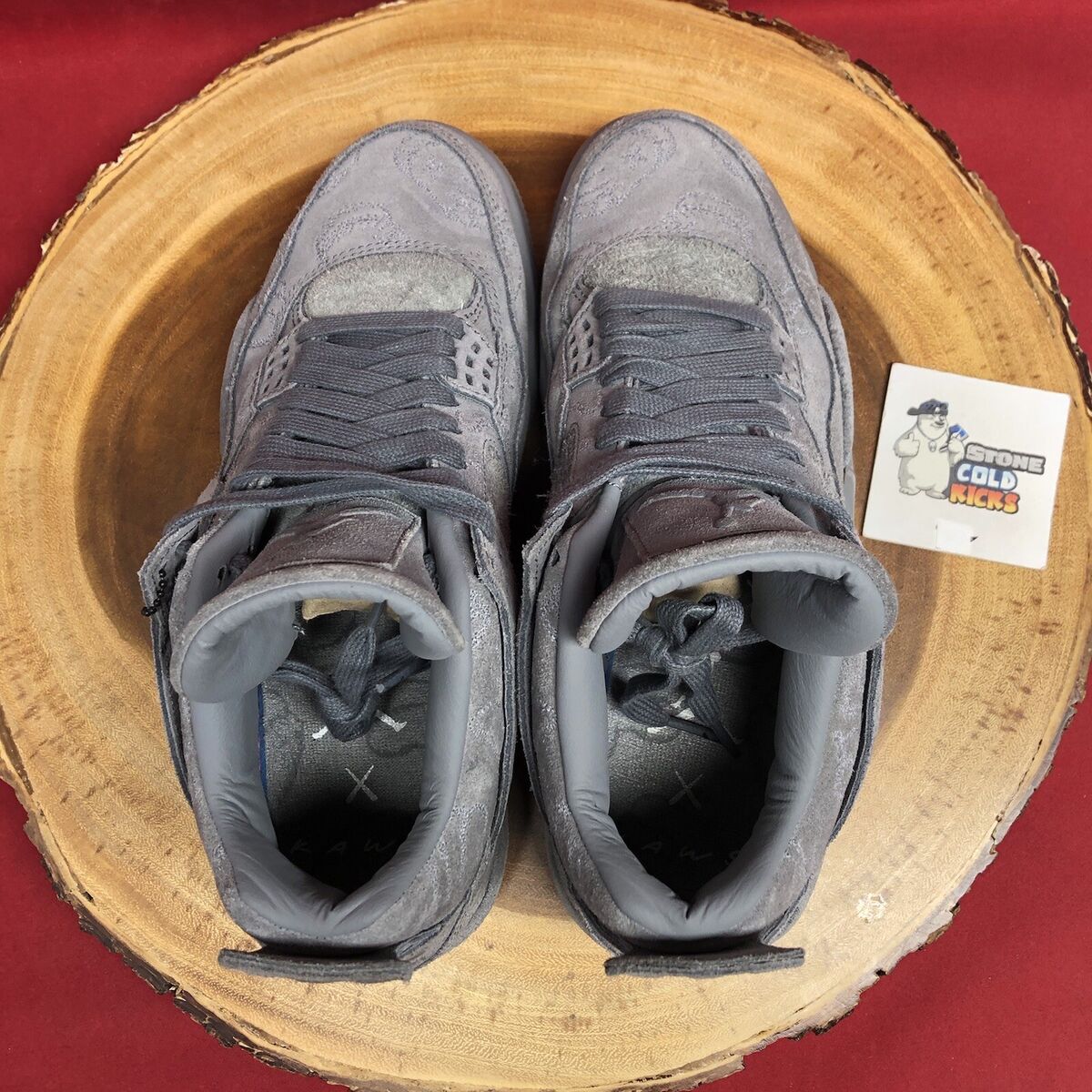 NIKE AIR JORDAN 4 RETRO KAWS GREY 930155-003 Size 8 Official NIKE AIR JORDAN 4 RETRO KAWS GREY 930155-003 Size 8 Official