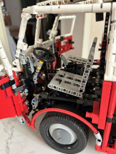 Lego Technic VW T1 Minibus - MOC By Sheepo’s Garage - Instruction And Parts - Bild 4 von 13