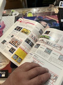 Nintendo NES Control Deck Console W Player&rsquo;s Guide Bundle - Complete - Authentic