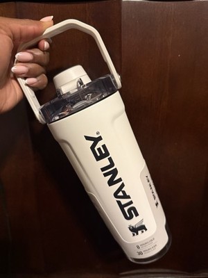 Stanley Activate Shaker Bottle 20 oz Cream White Stainless Steel NEW
