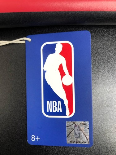 Loungefly NBA Chicago Bulls Logo Wallet New with Tags FAST SHIP - Picture 2 of 12