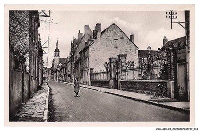 CAR-AEKP8-0447-41 - MONTOIRE-SUR-LOIR - La rue saint-laurent