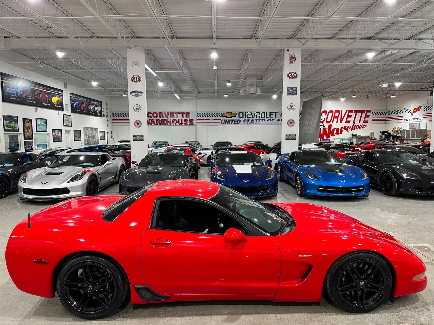 2001 [70U] Torch Red Chevrolet Corvette   | C5 Corvette Photo 6