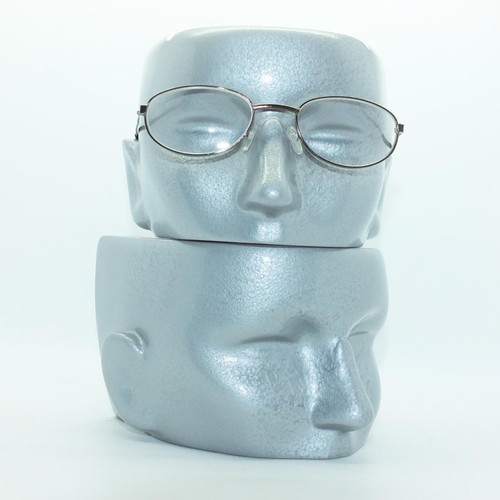 Reading Glasses Shiny Gray Metal Petite Oval Frame +1.50 Lens - Picture 3 of 4