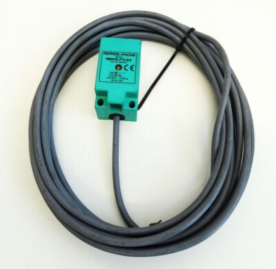 Pepperl + Fuchs NBN15-F11-E2  NBN15F11E2 Part Nr. 99604S Induktiver Sensor -used