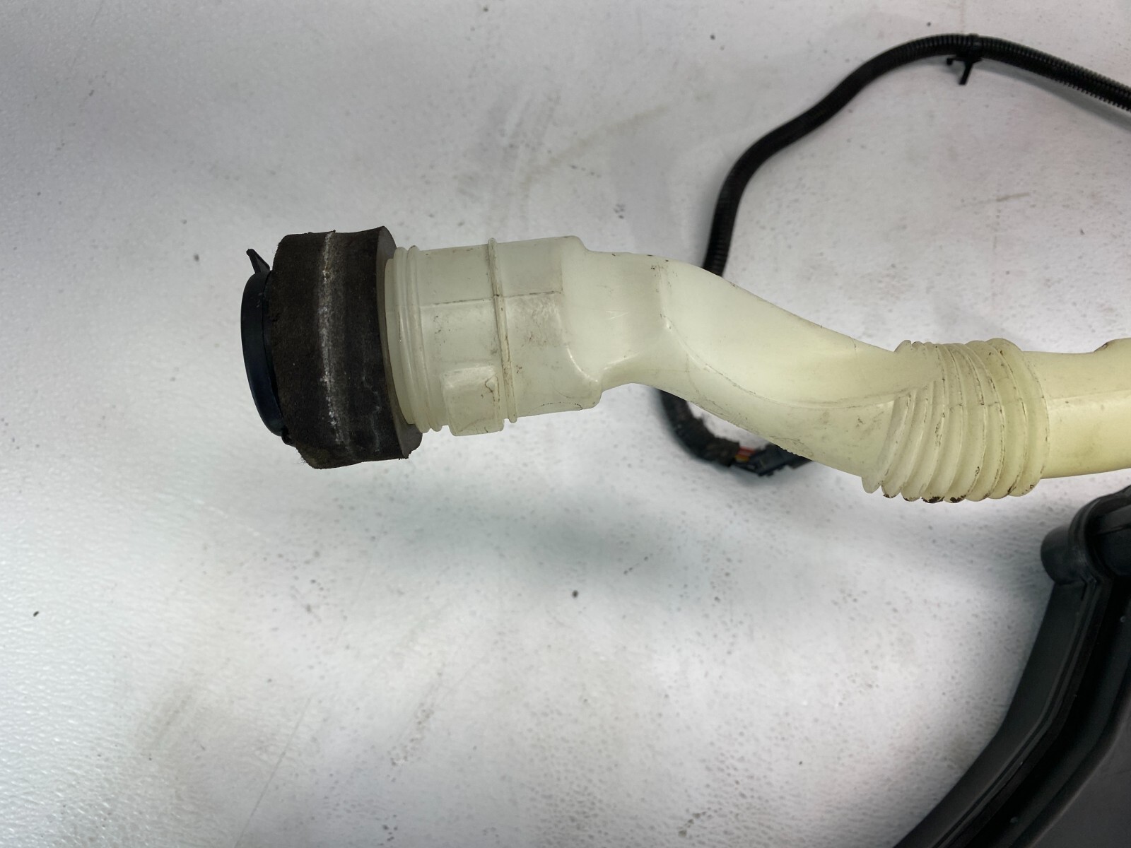14-21 Maserati Quattroporte Ghibli Windshield Washer Fluid Tank Assembly OEM✅