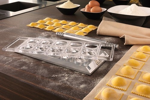 MARCATO | Tavoletta per Ravioli fatti in casa + Mattarello in Metallo | Blu - Foto 4 di 8