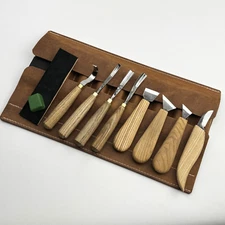 Geometric Carving Set – Chip Carving Tools, With Sharpening Kit, Leather Case
