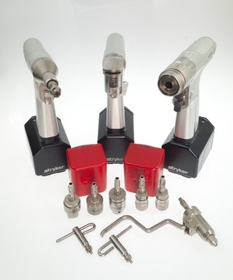 STRYKER System 8 Bohrer, System 7 Sagittal Säge Handstück, 2x Akku, Spannfutter