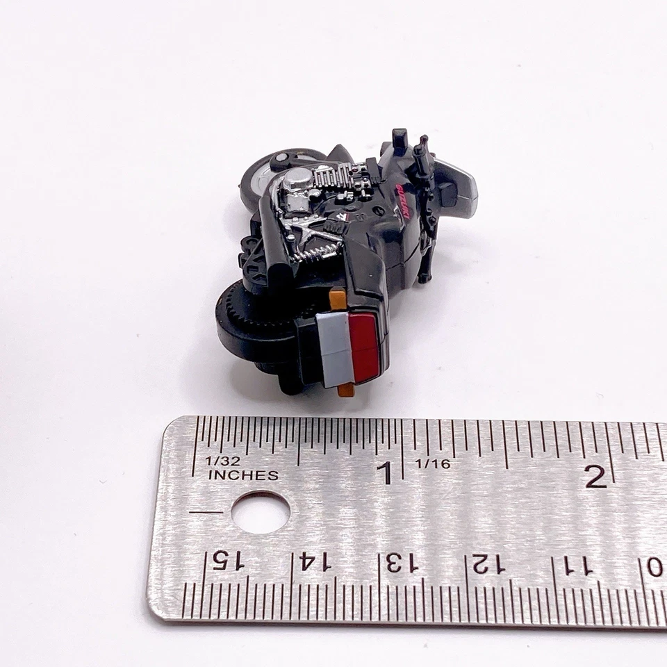 Suzuki GSX1100S Katana 1981 Mini Figurine Running Bike Collection Wonda... - Photo 3/4