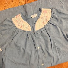 Vintage Leisure Life Blue chambray housecoat mumu nightgown size M