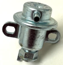 SMP PR116 NEW Fuel Injection Pressure Regulator  