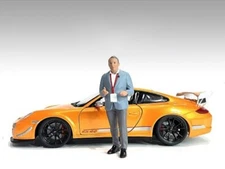 "ON-AIR" FIGURE 2 FOR 1/18 SCALE MODELS BY AMERICAN DIORAMA 18402