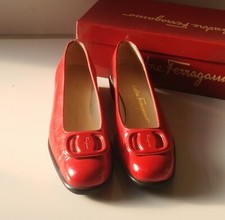 Nuevo SALVATORE FERRAGAMO Boutique Mujer Rojo Charol Zapatos de Vestir Talla 7 AA