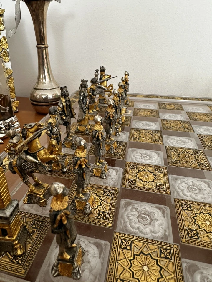 Scacchiera in oro, argento e cristallo - Immagine 4 di 4