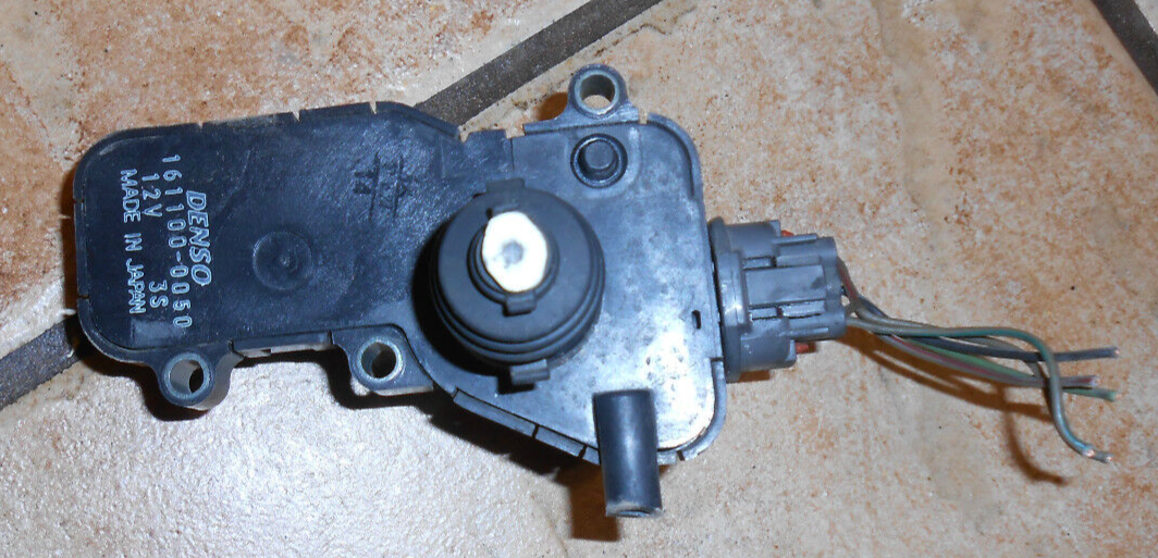 1995 1996 1997 Geo Metro / Suzuki Swift Idle Air Control Valve IAC
