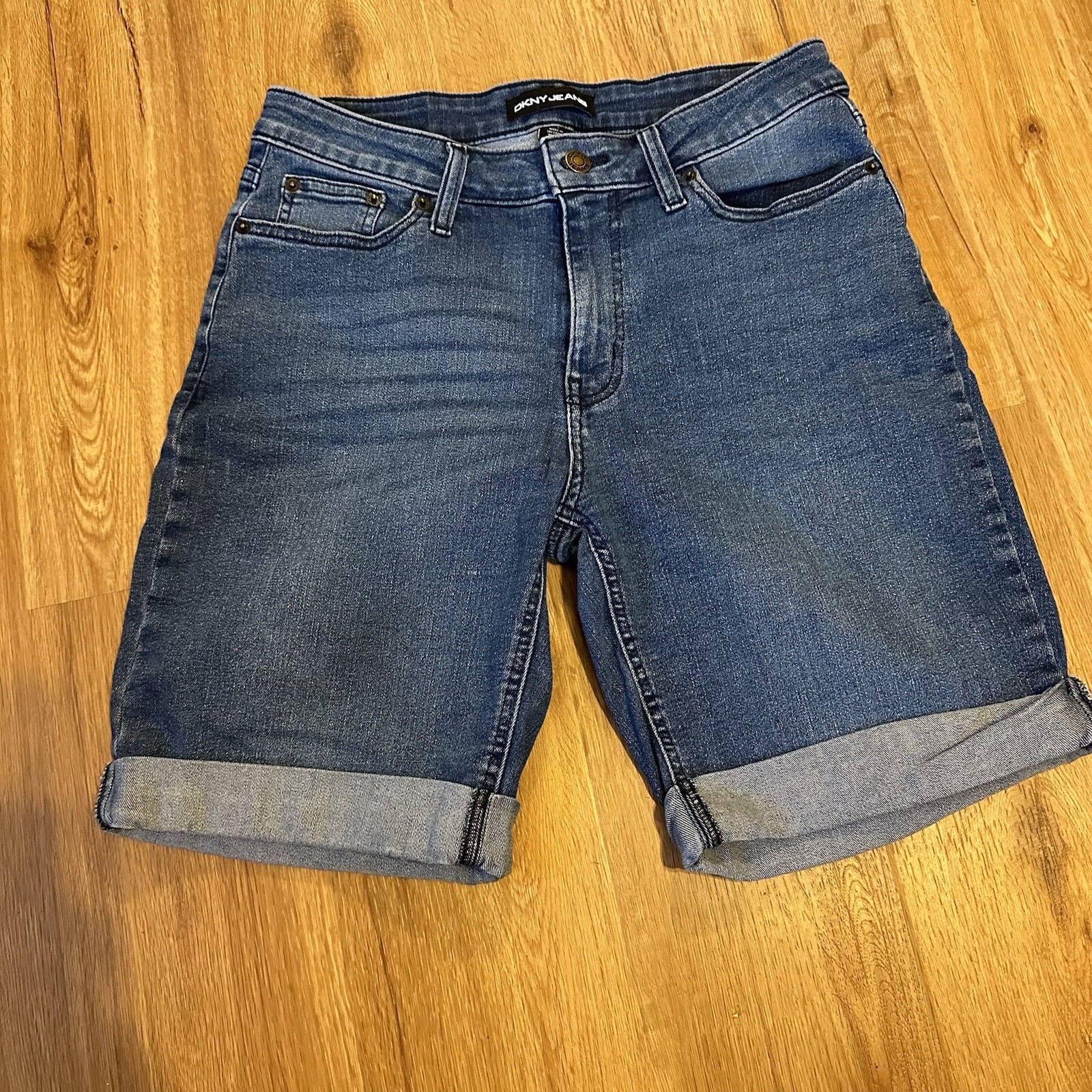 Picture 1 of 10