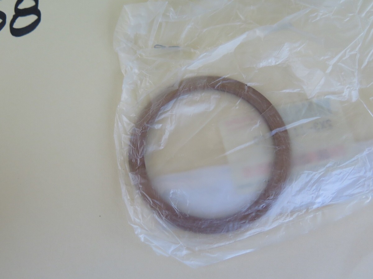 Genuine Yamaha Cylinder Head Gasket Nos 2X3-11181-00 Genuine Yamaha Cylinder Head Gasket Nos 2X3-11181-00