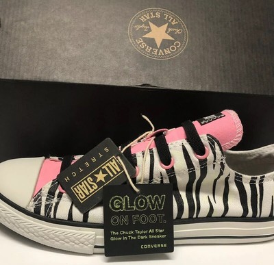 pink zebra converse