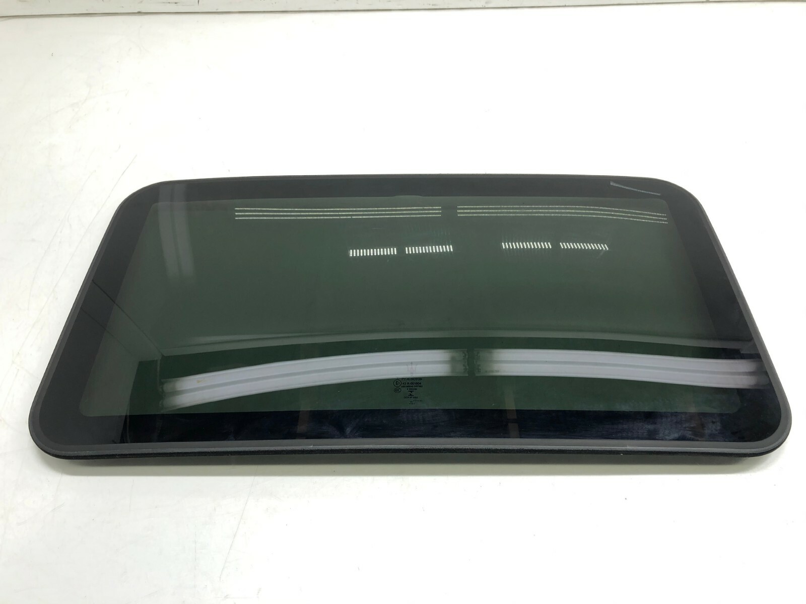 2014-2020 MASERATI QUATTROPORTE GTS SUNROOF GLASS WINDOW OEM.