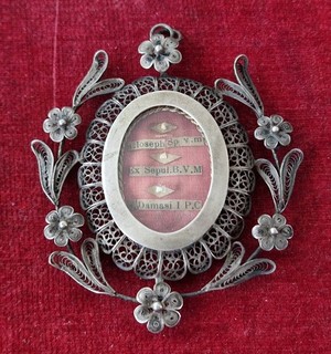 004) Old sterling silver reliquary Saint Joseph Virgin Mary St Damasus Pope