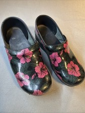 Dansko Women's Pro Pink Hibiscus Patent Leather Clog Size 41