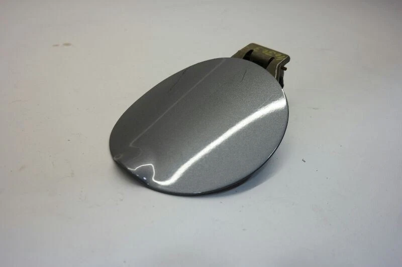 Серая дверь топливного бака 2000-2007 Ford Taurus - Изображение 3 из 4